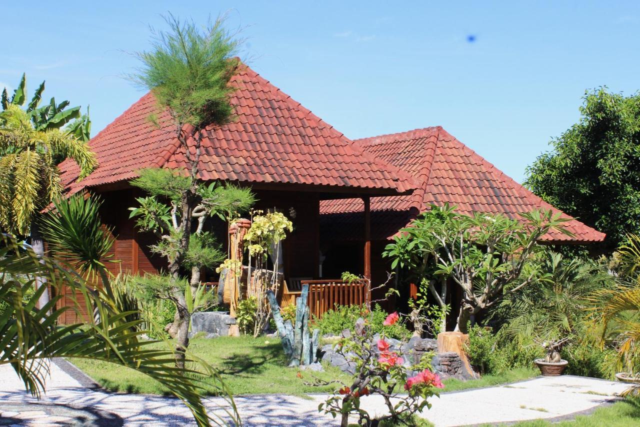 Bamboo Bungalow Jungle View Batununggul Eksteriør bilde